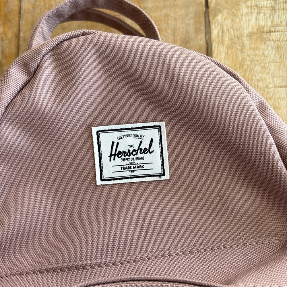 NWOT Herschel Supply Mini Nova Ash Rose Backpack - Picture 7 of 10
